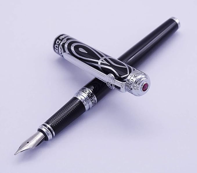Lanxivi Duke Sweet Heart Pattern Black Fountain Pen Ruby Silver Trim