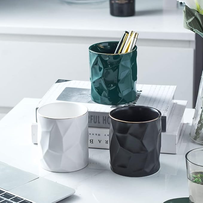 Ceramic Irregular Round Pen Holder For Desk Cute Stand Gold Line Aesthetic Pencil Cup Pot Desk Organizer for Men Women Makeup Brush Holder (Black)