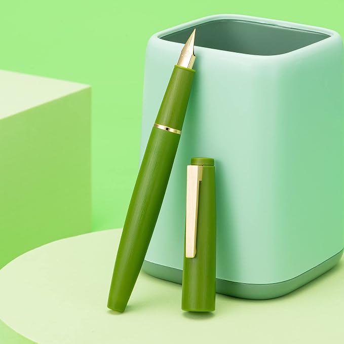 Jinhao 80 Avocado Green Fiber Brushed Fountain Pen, Iridium Fine Gold Nib with Ink Converter, Classic Design Smooth Writing Pen (Gold Clip)