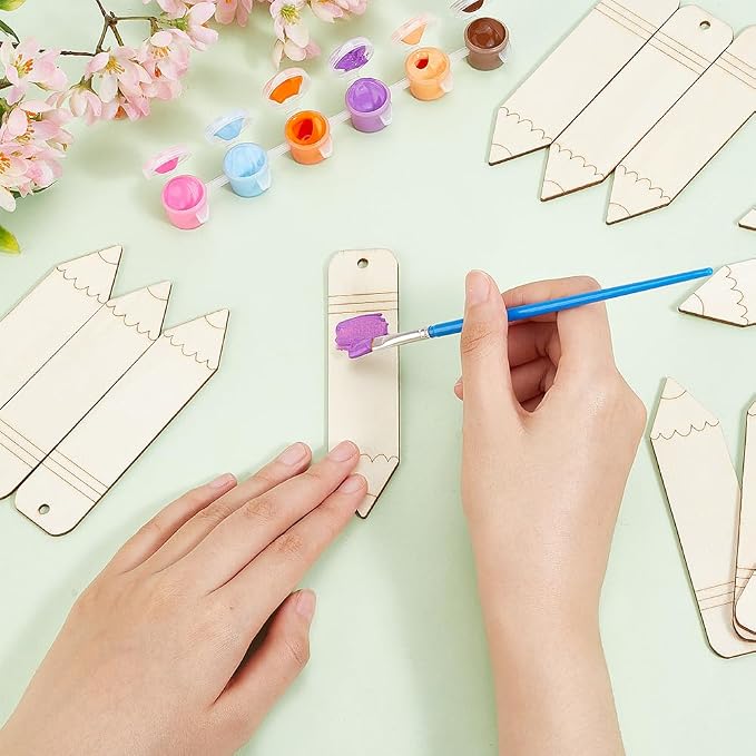 BENECREAT 30Pcs Wooden Pencil Cutouts Back to School Wooden Cutout Blank Labels Tags with Jute Cord Pencil Hanging Ornaments for Teacher Appreciation Week