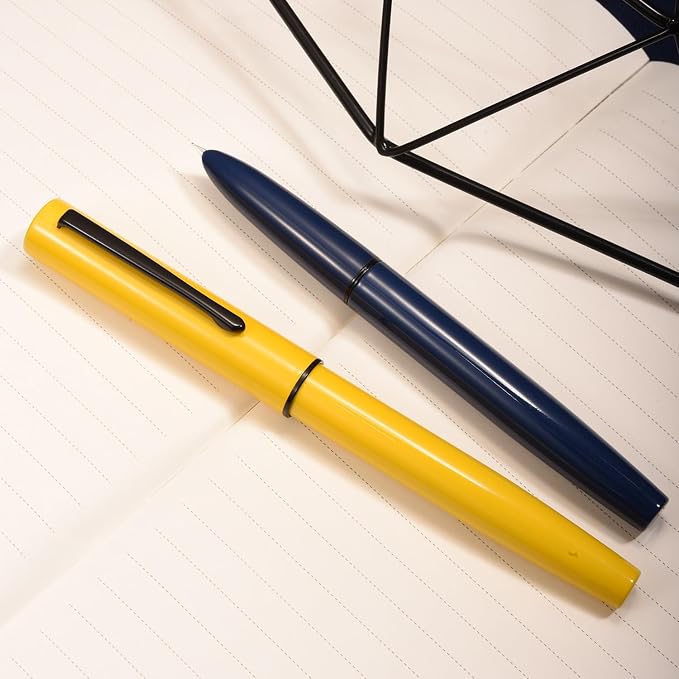 HONG DIAN C1 Fountain Pen Extra Fine Nib, Snow White & Classic Retro Design Metal Pen with Ink Converter