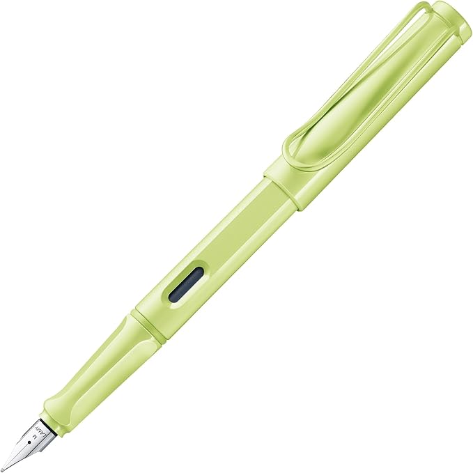 LAMY safari springgreen - Fountain Pen with ergonomic grip & polished steel nib in size B - ideal for any Writing & Calligraphy - including LAMY T 10 blue cartridge - Right-Handed
