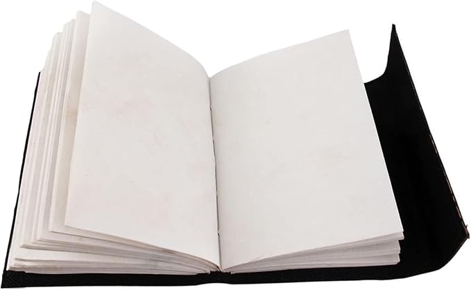 A5 Leather Journal with clasp Tree of life emboss Writing Pad Blank Notebook Handmade Notepad For Men & Women Unlined Paper Best Present Sketchbook Travel Diary To Write Book Of Shadows Refillable