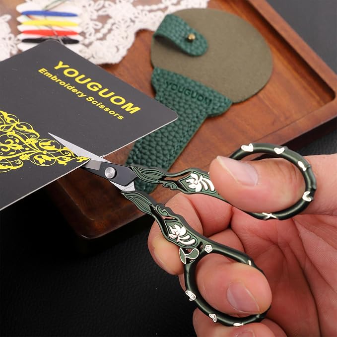 YOUGUOM Crochet Stitch Scissors with Cover, Small Crafting Shears | Vintage, Sharp, for Sewing, Embroidery, Needlework, Knitting, Yarn, Paper, Detail Thread Snips, Mini DIY Tools, Green