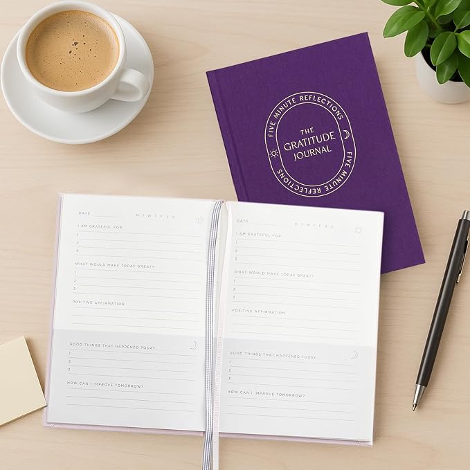 And Per Se Gratitude Journal – 5 Minute Daily Practice for Women with Prompts & Quotes – Undated Mindfulness & Happiness Notebook (Purple)