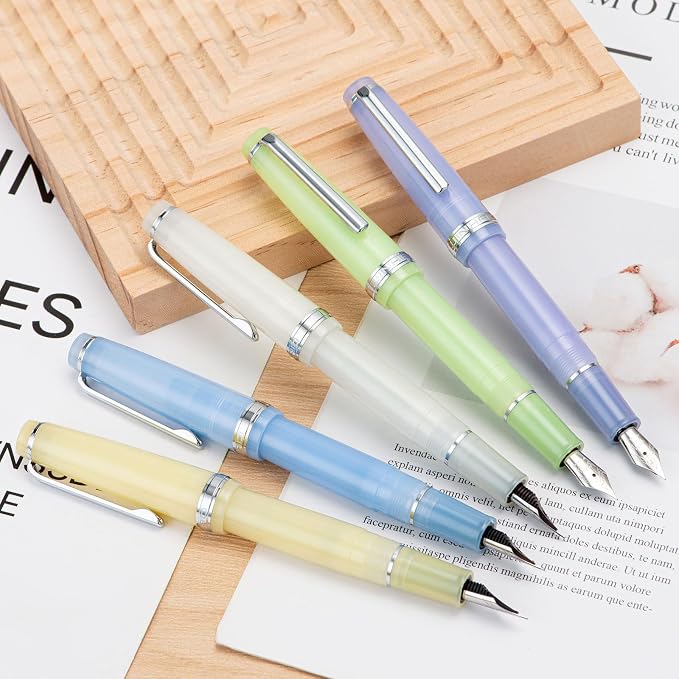 Jinhao 82 Acrylic Fountain Pen, Iridium Bent Nib with Ink Converter, Transparent Purple Classic Design Calligraphy Pen (Silver Trim)