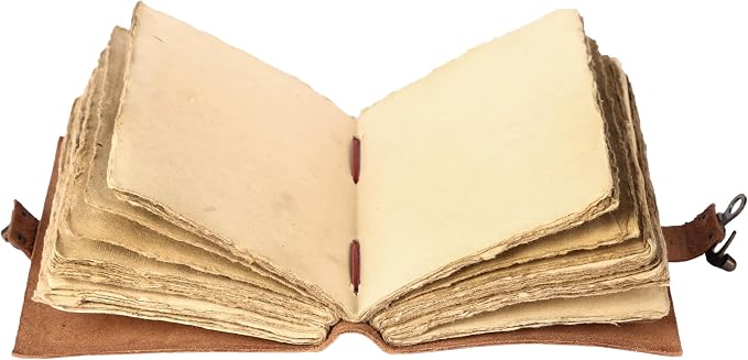 Vintage Leather Journal Handmade Buffalo Deckle Edge Paper – Leather Bound Journal for Women Men Vintage C-Lock Closure Ideal for Writing & Travel for Artists