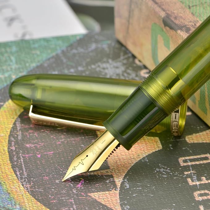 Jinhao 9019 Fountain Pen Dadao Series Heartbeat Nib, #8 Medium Point Green Acrylic Gold Trim with Large Converter