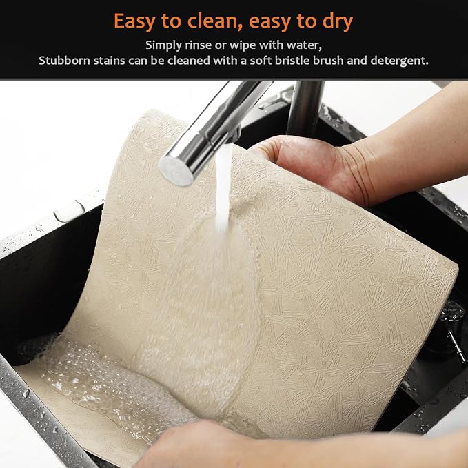 Beige Plastic Placemats Set of 8, Faux Leather Waterproof Table Mats | Beige Vinyl placemats,Wipeable and heat resistant table mats.Easy to clean,great for indoor and outdoor