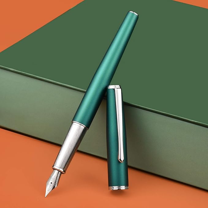 Hongdian 920 Green Metal Fountain Pen Medium Nib Classic Pen, Includes Refillable Converter and Pen Pouch