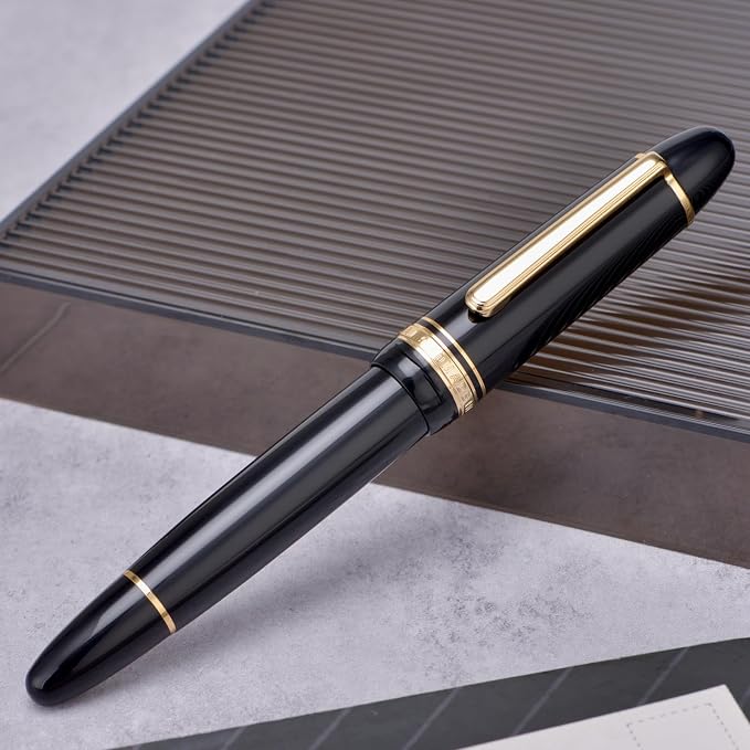 Yongsheng Junlai 930 Acrylic Fountain Pen, Size 9 Broad Nib with Piston Filling System, Piano Black Fence Ink Tank with Torpedo Shape Design Large Hand Pen (Gold Trim)