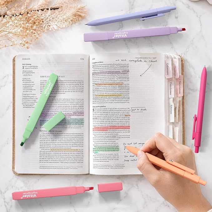 Piochoo Aesthetic Highlighters and Gel Pens, 12 Pack, Assorted Colors Cute Highlighter,0.5mm Black Ink Pens for Journaling Planner Notes Supplies