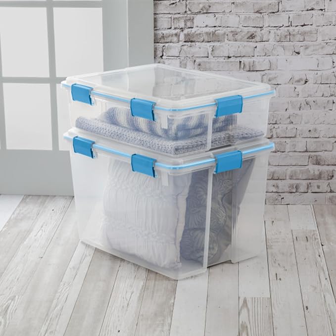 Sterilite 19384304 80 Quart/76 L Gasket Box, Clear Lid & Base with Blue Aquarium Latches & Gasket (4 Pack)