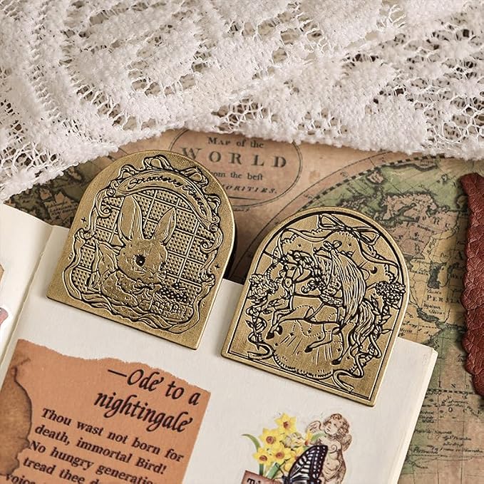 Vintage Flowers, Cats, Butterflies Metal Clip Decorative Binder Clip for Bullet Journal Junk Journal Collage Page Holder Art Journaling (maozhiyiwei)