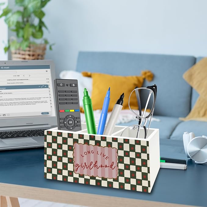 Girls Room Decor Pen Pencil Holder Organizer for Desk, Long Live Girlhood Green Checkered Wooden Box Signs Decorations for Kids Girls Room Bedroom Desk Tabletop, Girl Nursery Decor