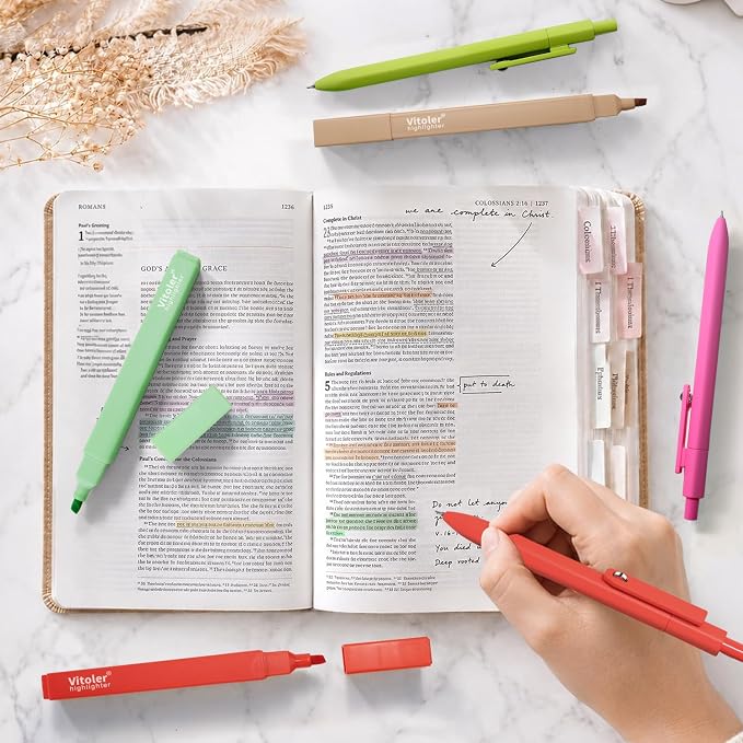Piochoo Highlighters and Pens, 6PCS No Bleed Aesthetic Highlighters and 6PCS 0.5mm Black Ink Gel Pens for Journaling, School and Office Supplies