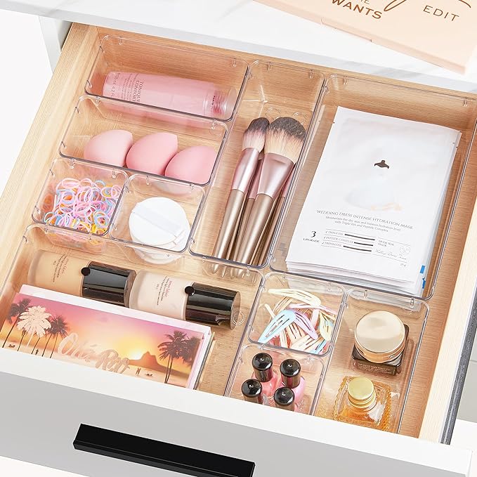 Vtopmart 25 PCS Clear Plastic Drawer Organizers Set, 4-Size Versatile Bathroom and Vanity Drawer Organizer Trays, Storage Bins for Makeup, Bedroom, Kitchen Gadgets Utensils and Office | 4-Size Versatile Makeup Organizer, Storage Containers Small Bins f...