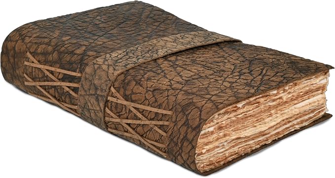 LEATHER VILLAGE Leather Bound Vintage Journal for Women & Men - Book of Shadows - Lock Closure - 200 Pages of Antique Deckle Edges Handmade Watercolor Paper - Distressed Brown - 7X5 inches