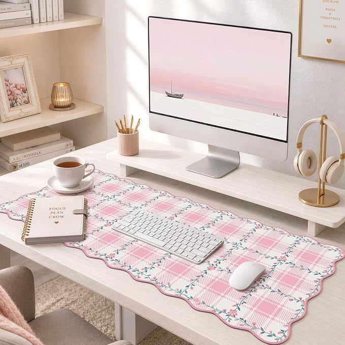 iCasso Vintage Floral Desk Mat, Large Mouse Pad, XXL Leather Scalloped Checkered Computer Mat, Back to School Girly Non-Slip Base Mousepad, Pink Desk Accessories for Home Office (Light Pink)