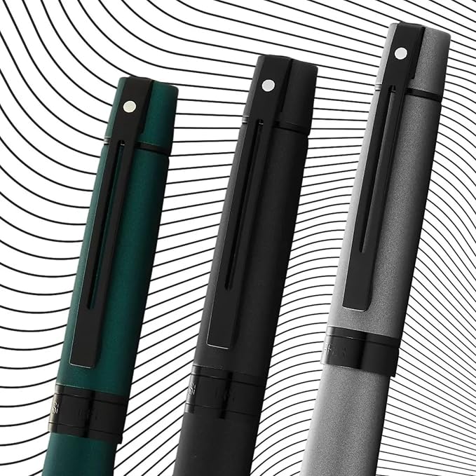 Sheaffer 300 Matte Green Lacquer Fountain Pen