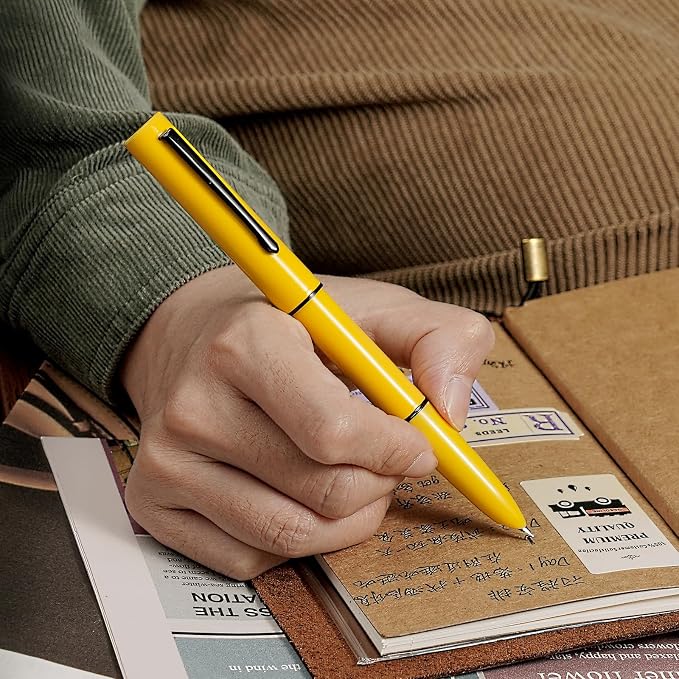 HONG DIAN C1 Fountain Pen Extra Fine Nib, Lemon Yellow & Classic Retro Design Metal Pen with Ink Converter