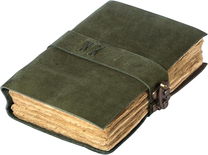 Vintage Leather Journal Handmade Buffalo Deckle Edge Paper – Leather Bound Journal for Women Men Vintage C-Lock Closure Ideal for Writing & Travel for Artists