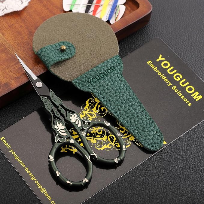 YOUGUOM Crochet Stitch Scissors with Cover, Small Crafting Shears | Vintage, Sharp, for Sewing, Embroidery, Needlework, Knitting, Yarn, Paper, Detail Thread Snips, Mini DIY Tools, Green