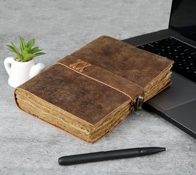 Vintage Leather Journal Handmade Buffalo Deckle Edge Paper – Leather Bound Journal for Women Men Vintage C-Lock Closure Ideal for Writing & Travel for Artists