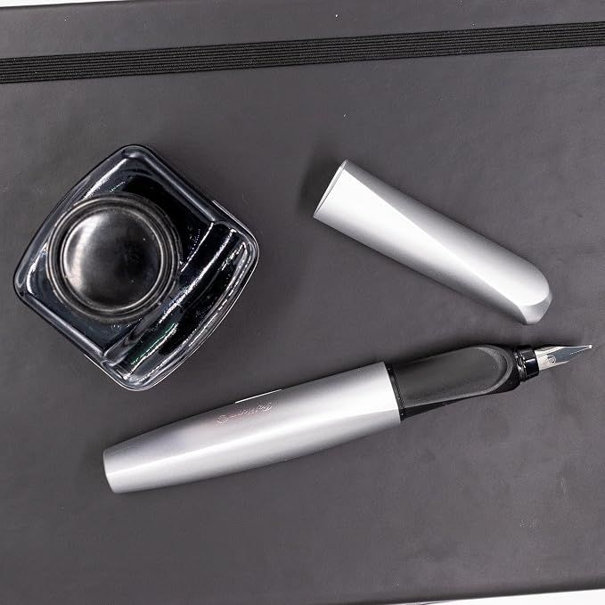 Pelikan Twist Fountain Pen with 1 Ink Cartridge, Medium Nib, Silver, Boxed (947101)
