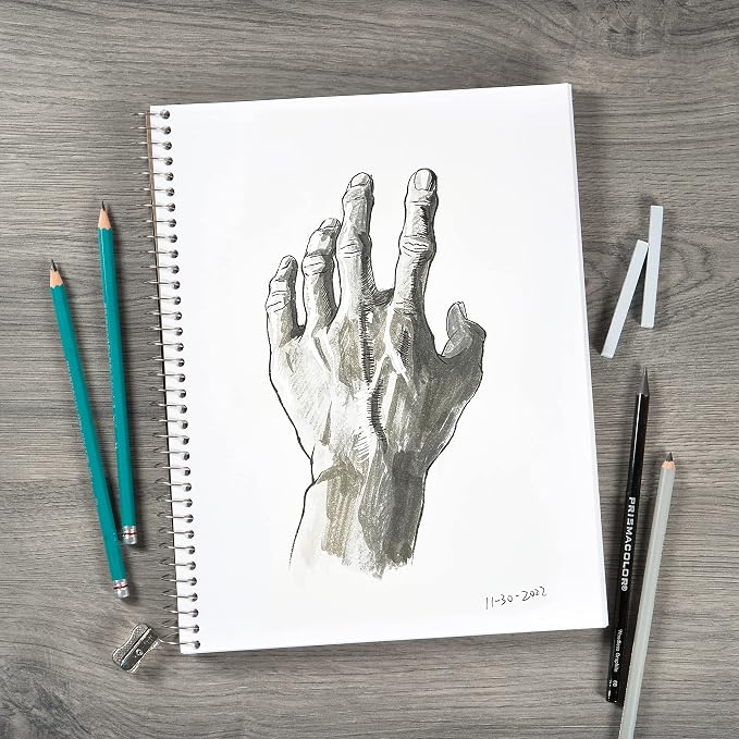 Bienfang Sketch Pad 5.5x8.5 Inch, 100 Sheets of 60lb 90gsm Art Paper, Spiral Bound Sketch Book Drawing Notebook